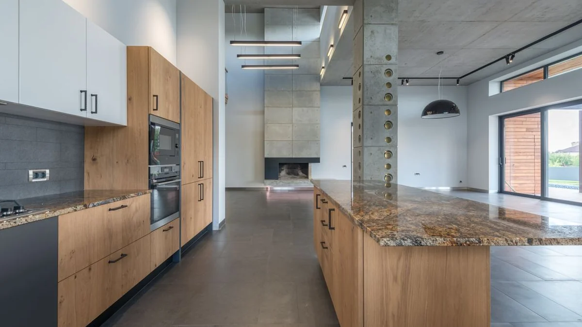 Stone Countertops in Summerville, SC: Substrate Preparation, Edge Profiling, and Kitchen Surface Durability